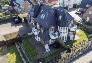 Strandnah & Stilvoll: 3-Zimmer-Appartement in Bestlage von Westerland