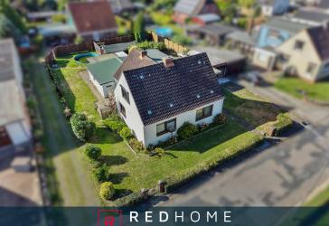 Sanierungsbedürftiges Ein-/Zweifamilienhaus in ruhiger Lage von Itzehoe!