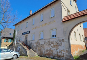 Historischer Gasthof mit Baulandreserve