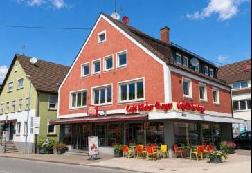 Großzügig wohnen im Ortszentrum - Viel Platz für die Familie mit kurzen Wegen im Alltag