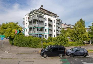 Wohnglück in Konstanz ! 4- Zimmer Wohnung mit Tiefgaragenplatz in begehrter Lage