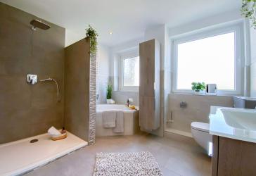 Sichere Kapitalanlage in Neumünster-Innenstadt – Vermietete 4-Zimmer-Wohnung mit 950 € Nettokaltmiete