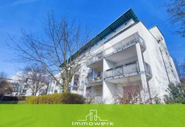 Schöne Dachgeschosswohnung sucht Paar oder Familie