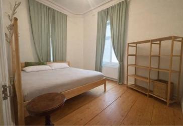 Wohnen mit Charakter - Altbau Charme in der Innenstadt