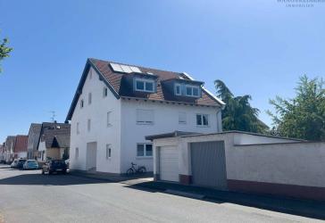 Vollvermietetes Mehrfamilienhaus mit 3 großen 4-ZI Wohnungen in Stockstadt am Rhein