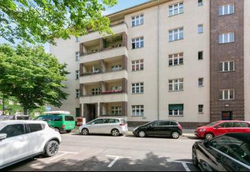 Paketkauf Kuglertr. 5 Zimmer, insg. 2 vermietete WE im Hochparterre