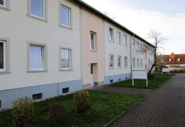 Helle u. geräumige 3-Raumwohnung in Mücheln am Geiseltalsee zu vermieten!