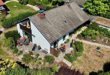 Großzügiges Einfamilienhaus mit Einliegerwohnung in ruhiger Sackgassenlage