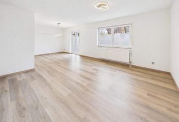 Einziehen statt warten! Bezugsfreie 4-Zimmer-Wohnung
