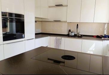Besichtigung samstags von 15:30Uhr bis 16:15Uhr möglich Gepflegt, mit Süd-Balkon nahe Park Babelsberg -provisionsfrei-