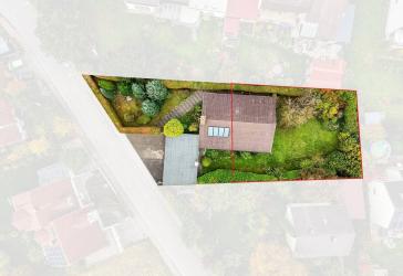 Doppelhaus oder Einfamilienhaus? 559 m² großes Baugrundstück mit Altbestand in Spitalhof!