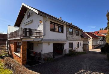 Vorschaubild Mehrfamilienhaus