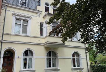 Traumhafte Jugendstil-Altbauwohnung in Duisburg-Großenbaum – exklusive Bell-Etage mit Balkon & Garten
