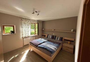 Stilvolle 3-Zimmer-Wohnung mit Balkon, Garten und Tiefgarage - Möbliert zu erwerben!
