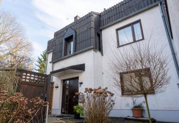 Vorschaubild Reihenendhaus