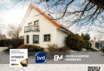 Wohntraum für die Familie - Großzügiges Einfamilienhaus mit Kamin & Garten