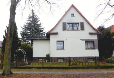 Einfamilienhaus auf 1.408,00 m² teilbarem Grundstück 15831 Mahlow, Maxim-Gorki-Straße