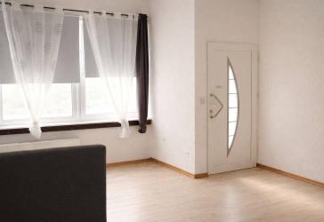 Flexible Nutzungsmöglichkeiten: Teilweise renoviertes Mehrfamilienhaus in zentraler Lage