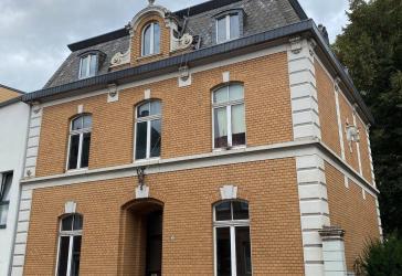 Vorschaubild Reihenendhaus