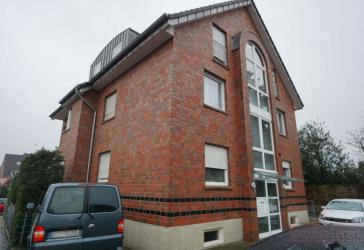 IMMOBILIEN GUMNIOR präsentiert: möblierte, gepflegte 2- Zimmer-Wohnung mit Balkon und Einbauküche in Rheine