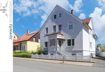 Bielefeld-Mitte - Nähe Radrennbahn: 4 Zimmer-Wohnung mit Einbauküche