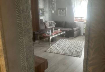 Charmante 6-Zimmer-Wohnung (130 m²) in kernsaniertem Zustand, Duisburg-Walsum