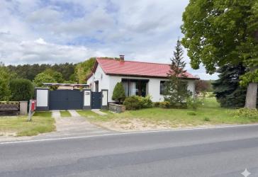 Modernisiertes Einfamilienhaus mit viel Privatsphäre in ruhiger Lage