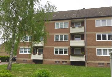 Ruhige 3-Zimmer-Wohnung mit Wannenbad und Balkon