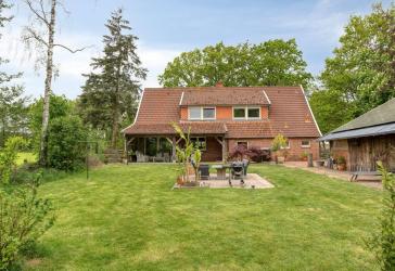 Einfamilienhaus in 49843 Halle 