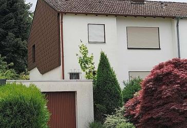 Riegelsberg: schöne DHH (ca.110m² Wfl.) in schöner, ruhiger Lage mit toller Aussicht
