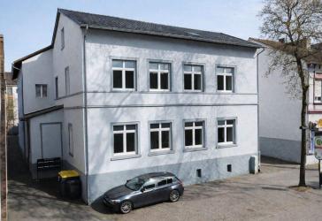 Mehrfamilienhaus mit 8 Wohneinheiten als attraktive Kapitalanlage