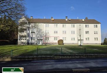 Merscheid/Mitte: Drei, Zwei, Eins = Meins! 3 Zi - Hochparterre - eigene Heizung, sucht neue Familie!