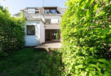 Familienglück auf drei Etagen im Verlegerviertel - mit Garten, Keller und Stellplatz