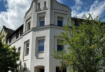 Gepflegtes, vollvermietetes Mehrfamilienhaus mit Balkonen in Zwickau