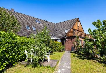 *** RMH - BELIEBTE LAGE in GANDERKESEE HEIDE - 4 ZKB - CARPORT - STELLPLATZ für z. B. WOHNWAGEN ***