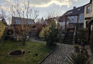 Charmantes Reihenendhaus mit 5 Zimmern+Partykeller in Dresden-Lockwitz incl. Küche