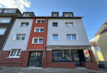 Attraktives Mehrfamilienhaus mit Gewerbeeinheit in Essen-Borbeck – Ideal für Investoren!