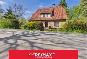 Freiraum für Ihre Ideen - Einfamilienhaus mit großem Gartengrundstück