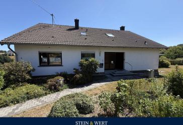 Viel Platz für Ihre Pläne: Wohnhaus mit 4-5 Wohneinheiten in ruhiger Lage von Berglicht