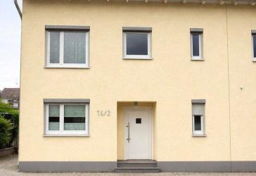 Attraktive Doppelhaushälfte mit viel Platz für groß und klein, jung und alt..