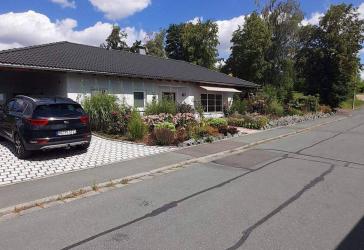 Neuwertiger Bungalow mit hochwertiger, Ausstattung in Bad Steben