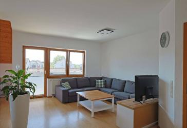 Großzügige 4,5-Zimmer-Maisonette-Wohnung mit Balkon