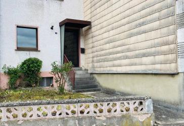 Einseitig angebautes Einfamilienhaus Blickweiler-provisionsfrei