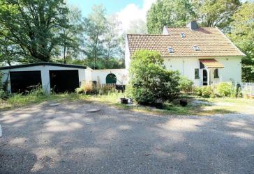 Freistehendes Wohnhaus in absoluter Alleinlage mitten im Wald