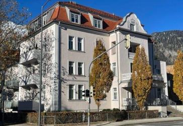 Wunderschöne 3-Zimmer Maisonette-Wohnung im 'Fürstenbad'