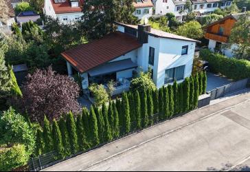 Freistehendes Architektenhaus mit sonniger Süd-West Ausrichtung