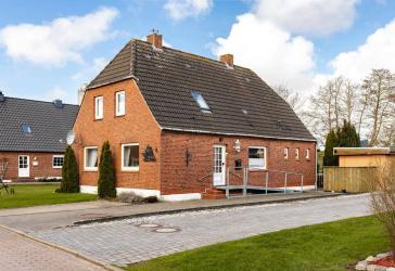 Einfamilienhaus mit großem Grundstück am Stadtrand von Husum