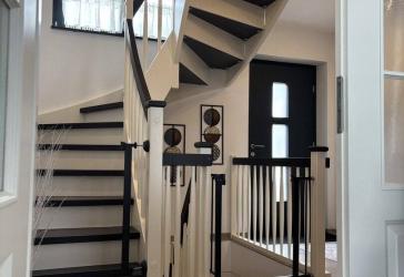 !Neu von Privat! Modernes Familienidyll auf sonnigem Eckgrundstück - Viel Platz & Top-Technik