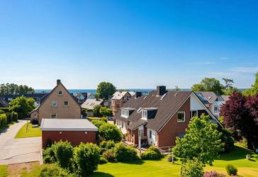 ggf. Meerblick | Neubau-Doppelhaushälfte in Toplage - nur 300 m zur Ostsee