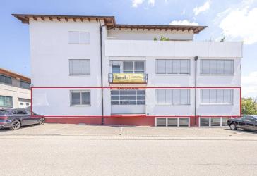 Vielseitige Produktions- und Bürofläche mit Laderampe in Pforzheim-Huchenfeld